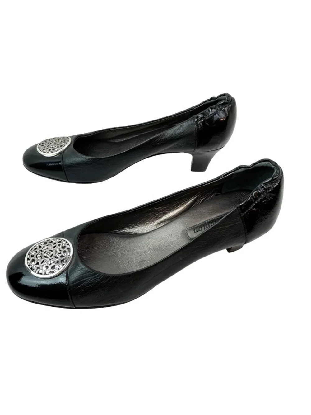 Brighton Marci Medallion Leather Kitten Herl Pumps Womens 9M Black Bench Made In